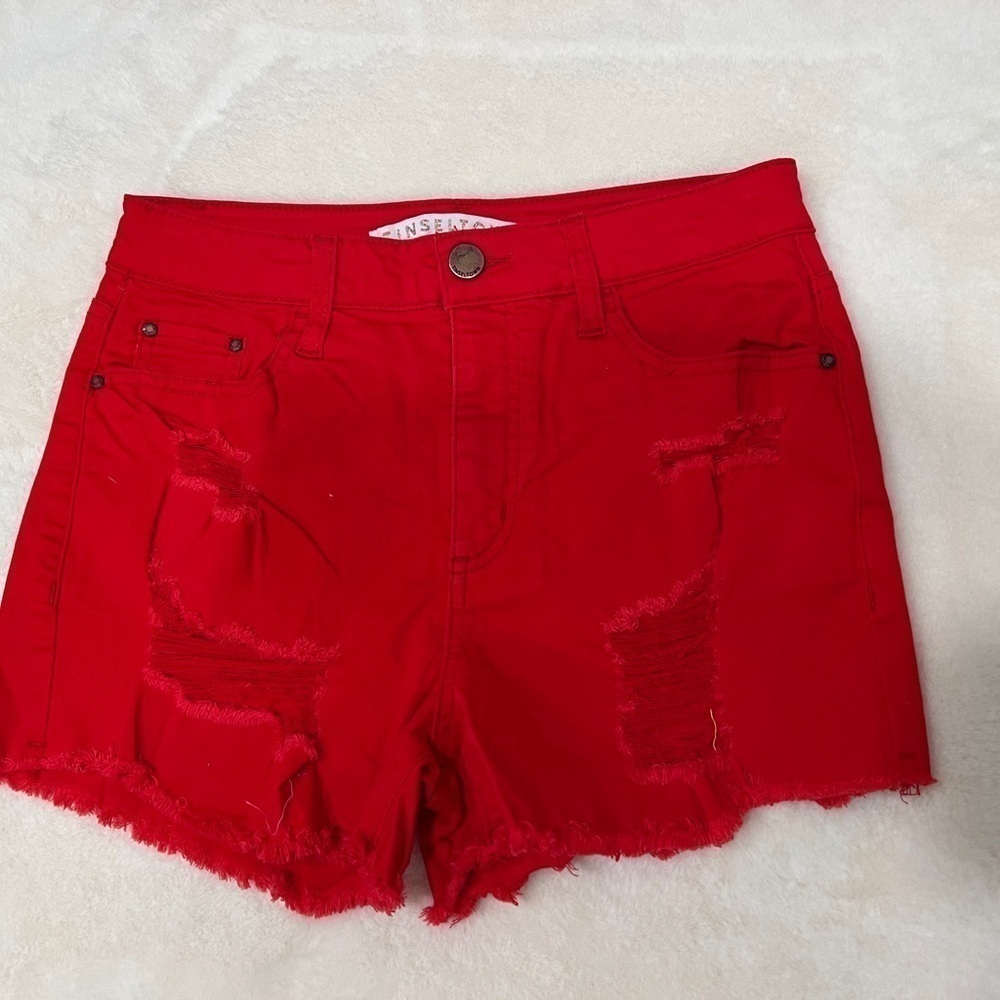 3/$25 Sale🎈Tinseltown red distressed denim shorts - Picture 2 of 6